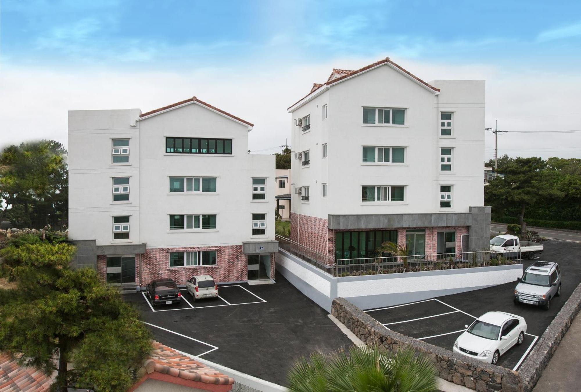 Jeju Aria Pension Екстериор снимка
